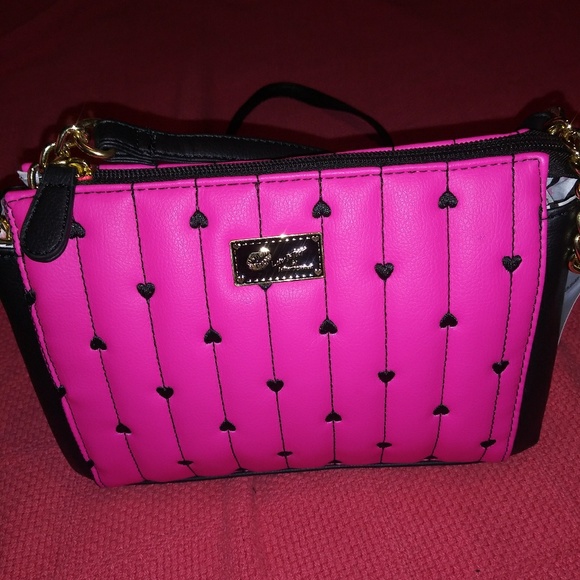Betsey Johnson Handbags - **Nwt betsey johnson purse